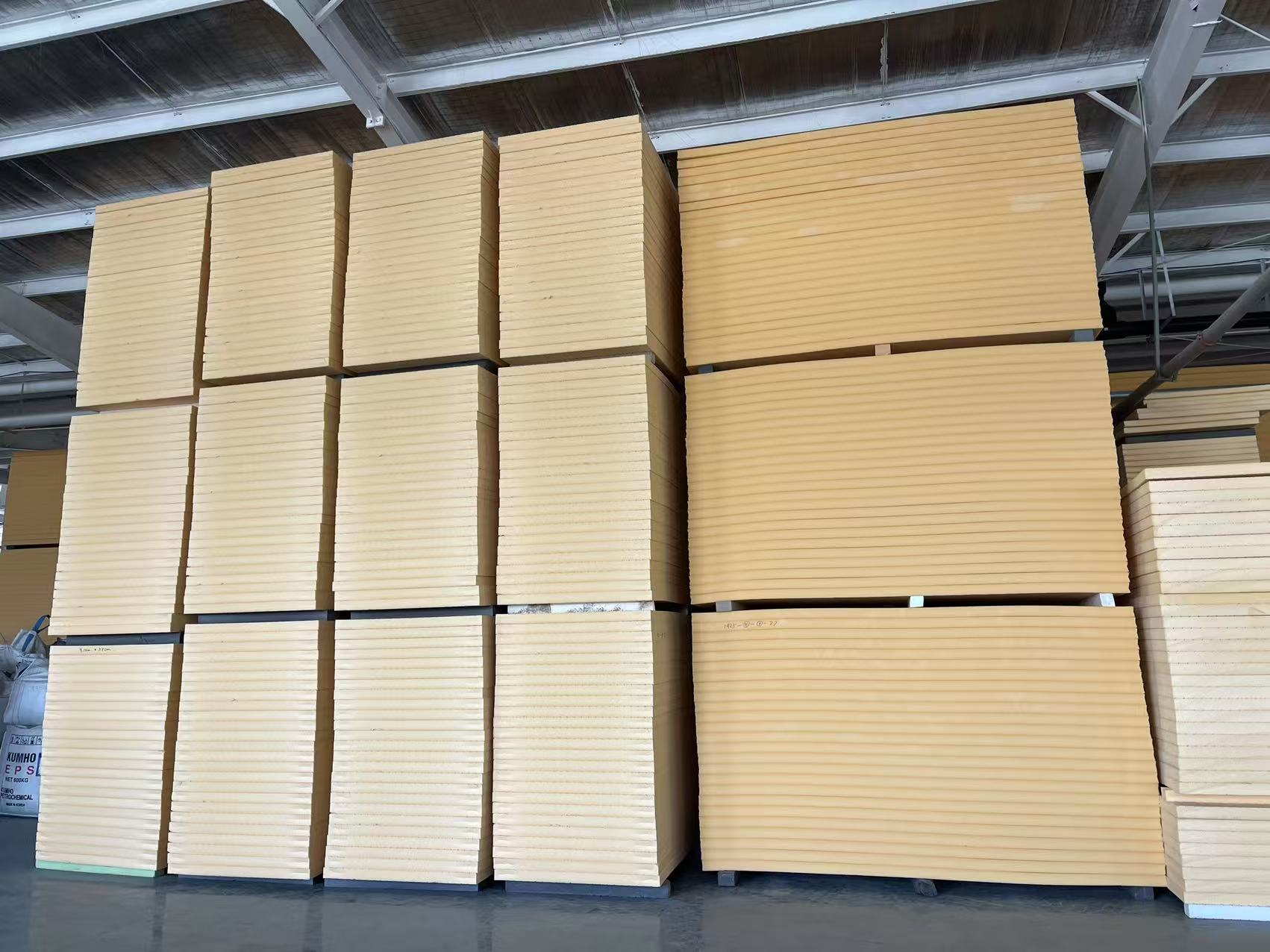 GPIR牌绝热用挤塑聚苯乙烯泡沫塑料